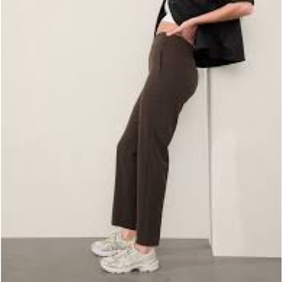 NWT Athleta Endless High Rise Pants in Truffle - Size 10 - Picture 2 of 10